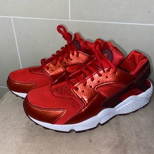 Red Nike Huaraches Size 8